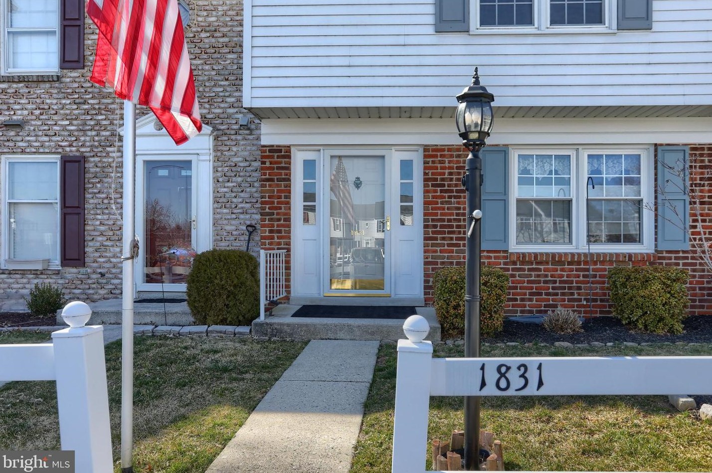 1831 Carlton Dr, Lebanon, PA 17042