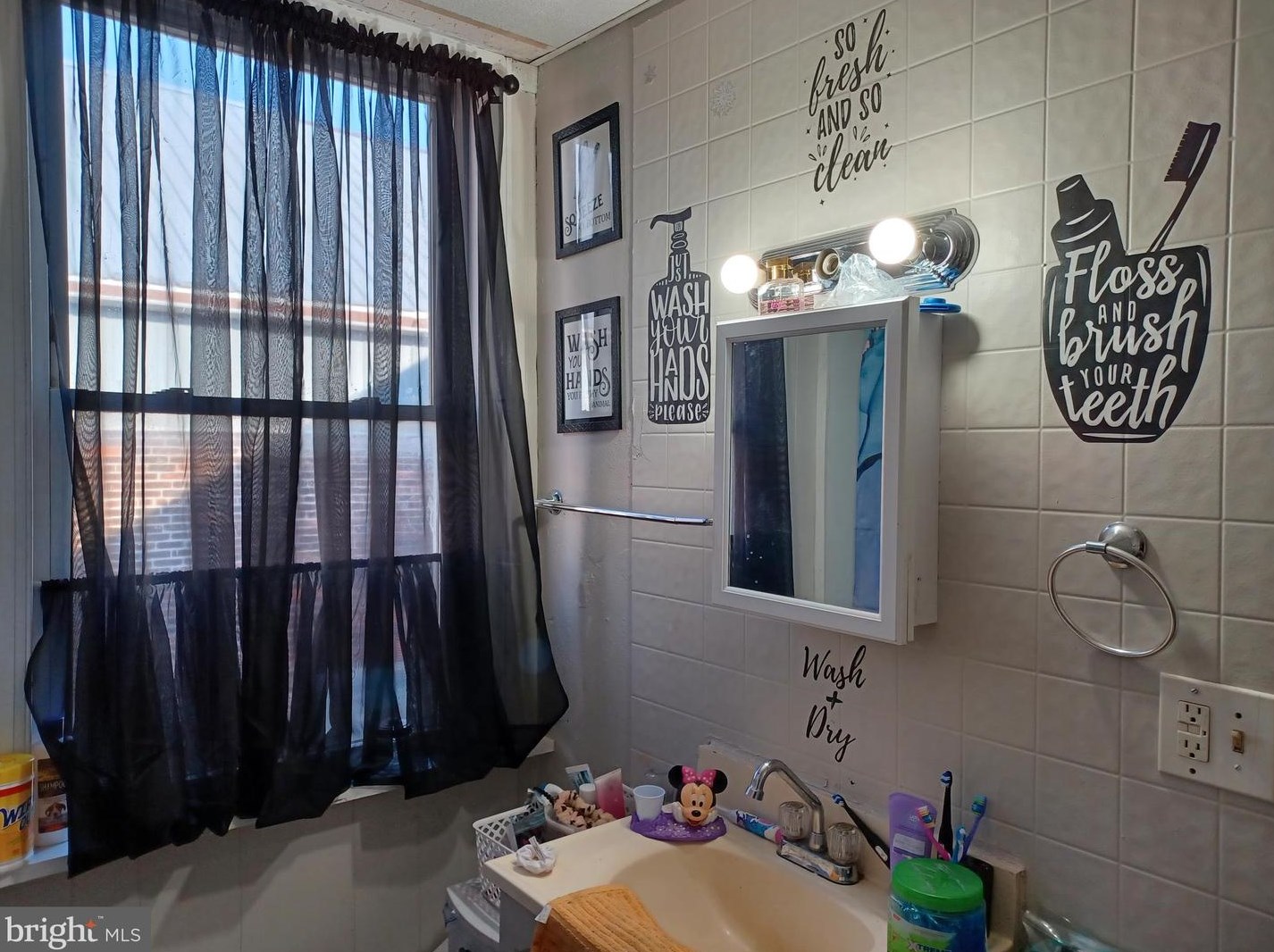 521 Spring St, Lebanon PA  17046-4857 exterior