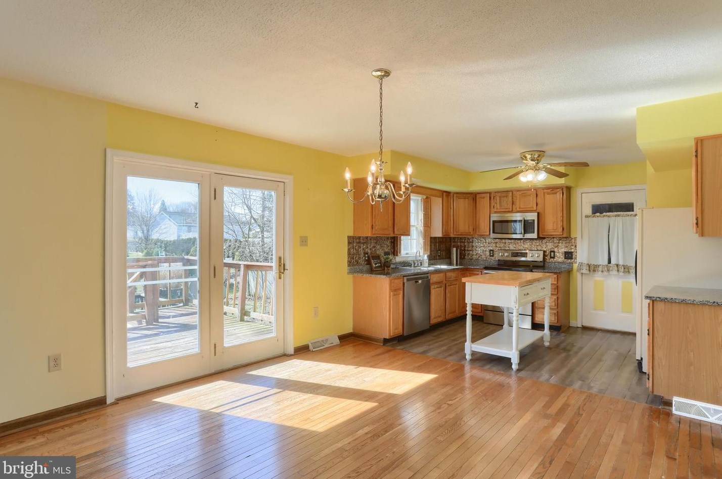 103 Swatara Cir, Bordnersville PA  17038-9719 exterior