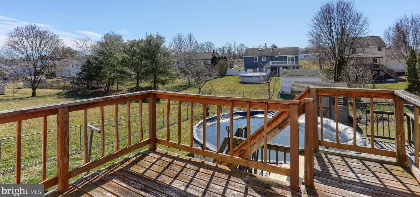 103 Swatara Cir, Bordnersville PA  17038-9719 exterior