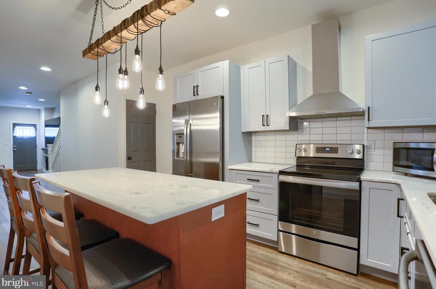 129 Mifflin St, Lebanon PA  17046-3831 exterior