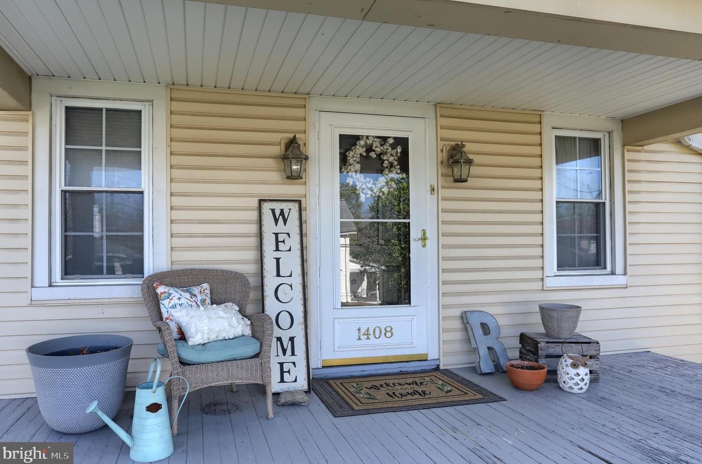 1408 Sandhill Rd, Lebanon, PA 17046-1946