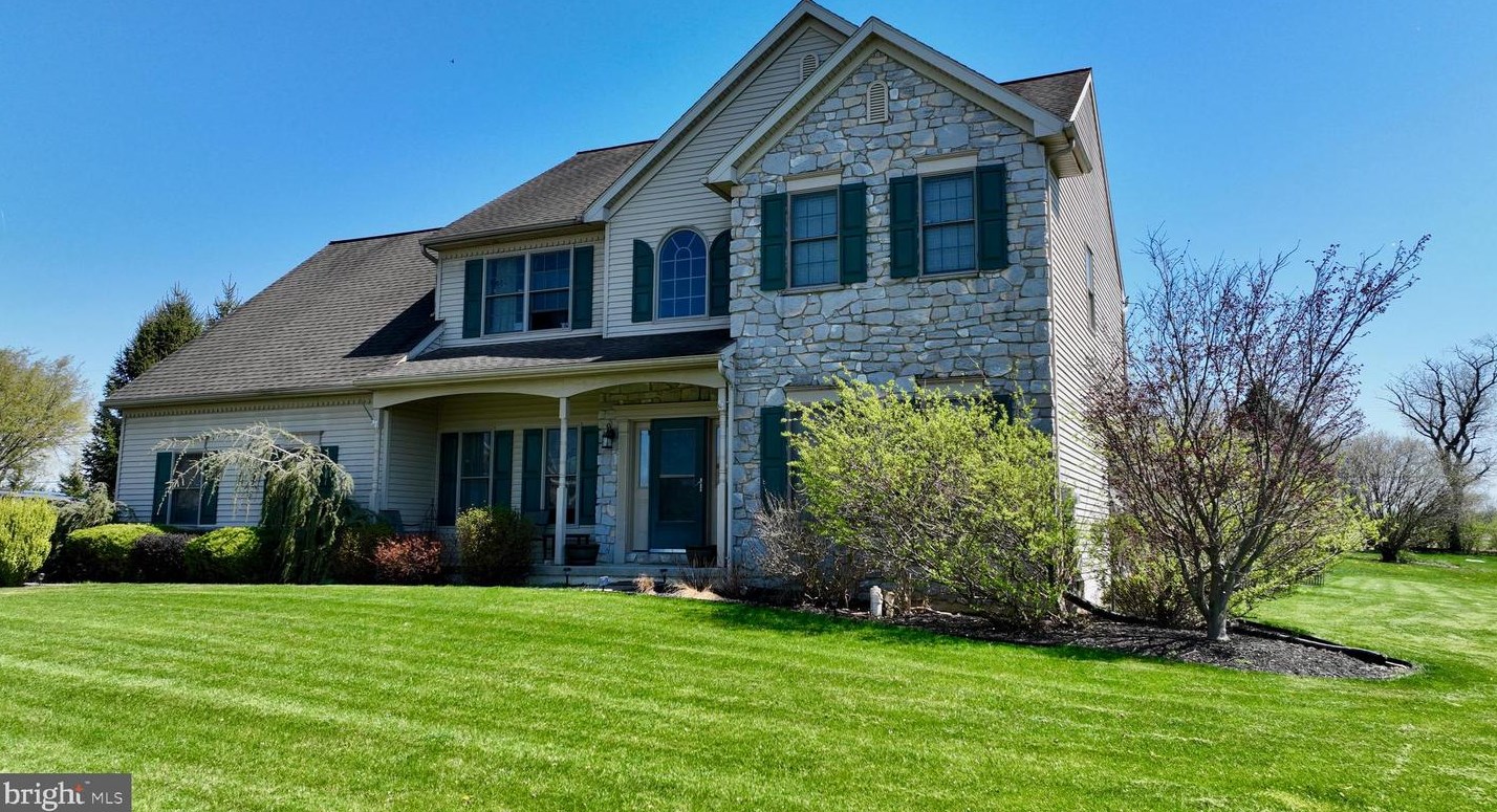 404 Millbridge Dr, Lebanon, PA 17042-9408