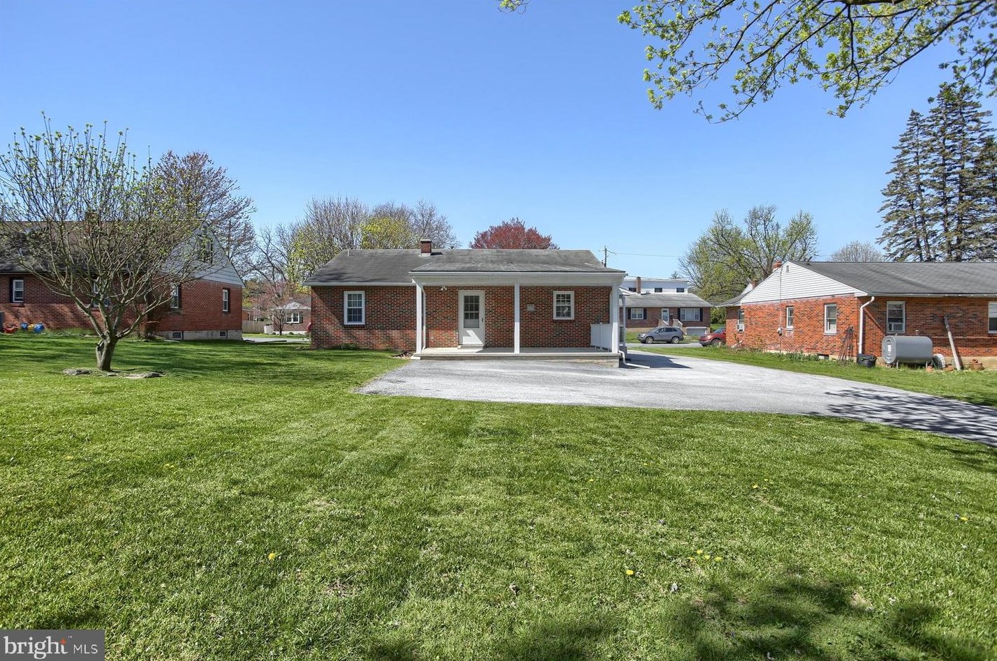 708 2nd Ave, Lebanon PA  17042-7608 exterior