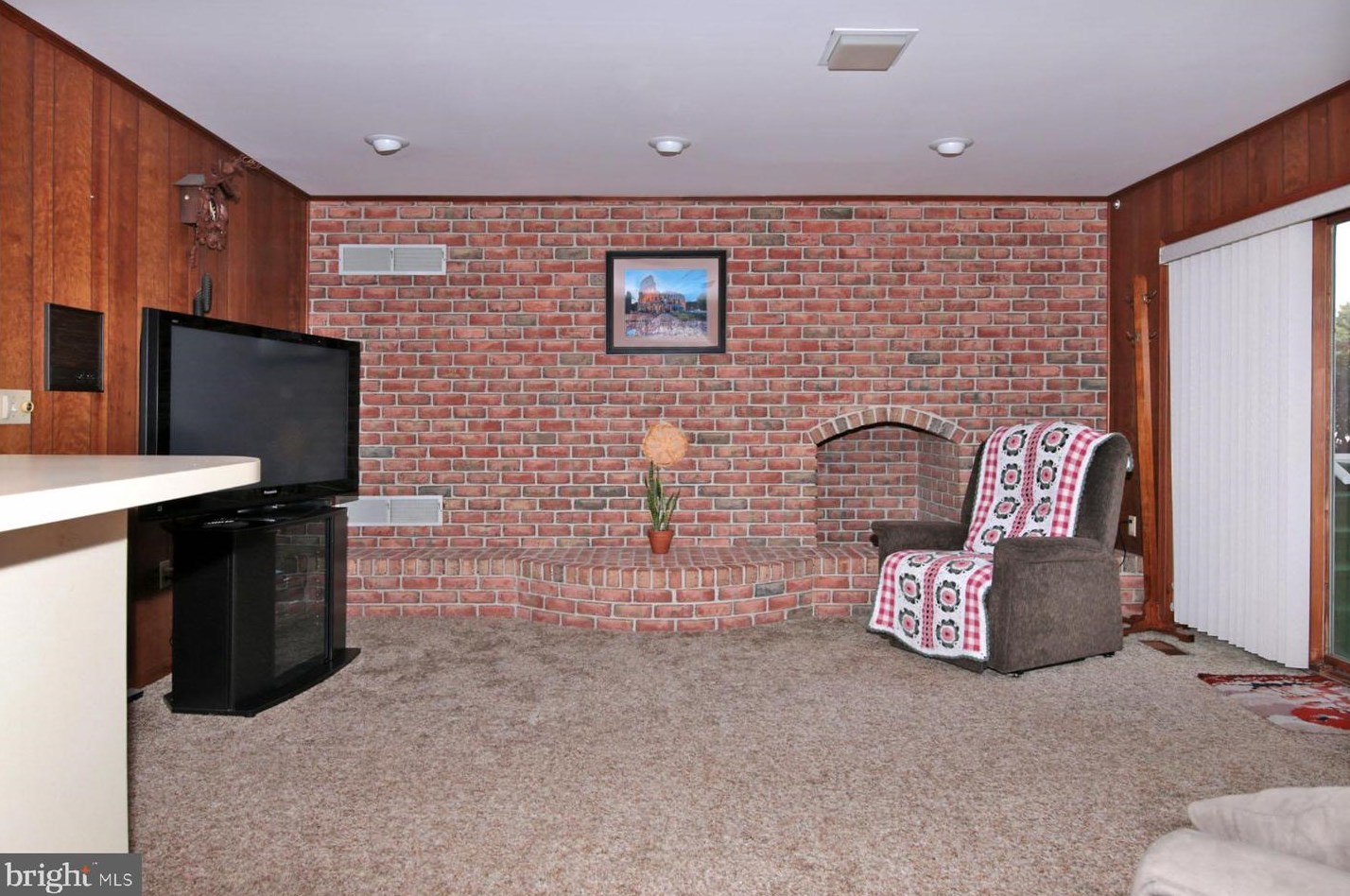 836 Tudor Ln, Lebanon PA  17042-6406 exterior