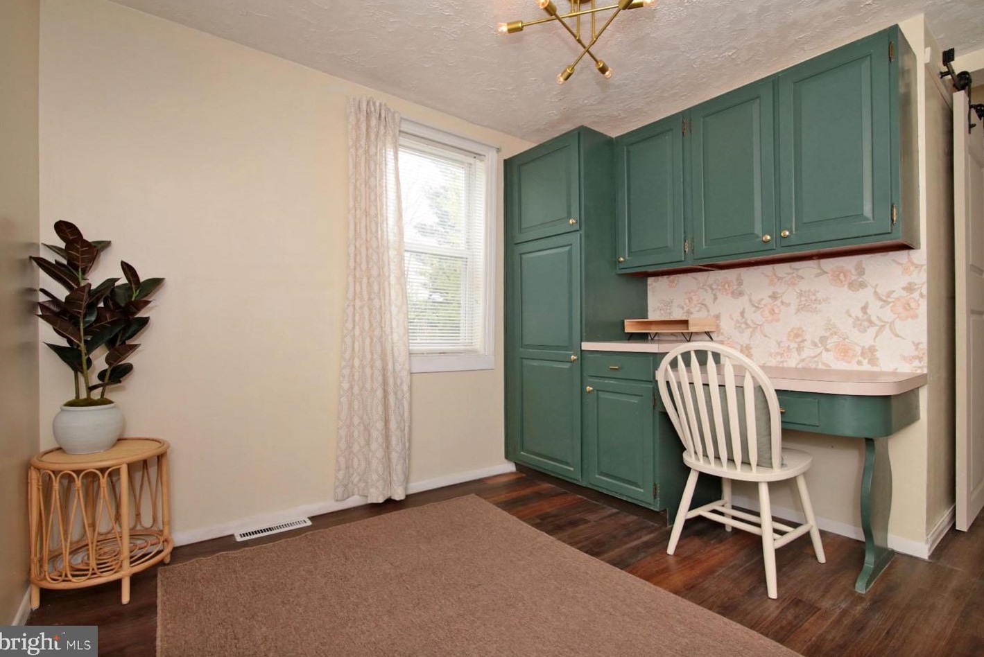 402 Maple St, Lebanon PA  17042-2427 exterior