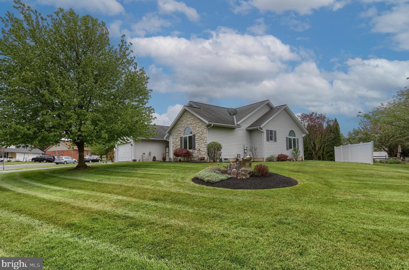 639 Richfield Dr, Lebanon, PA 17042-8891