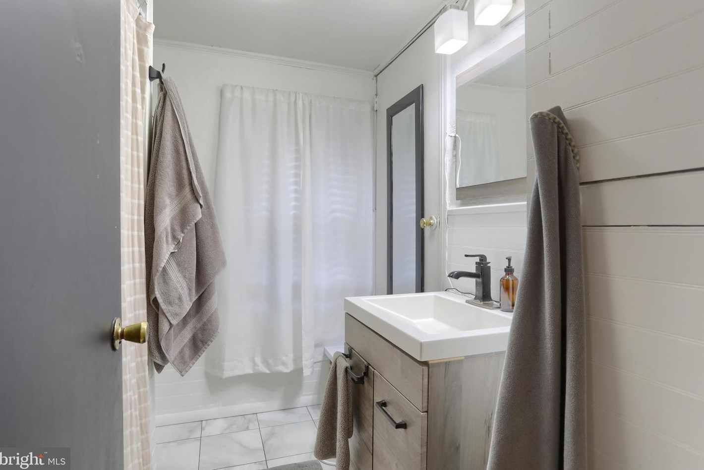 537 Maple St, Lebanon PA 17046-2221 exterior