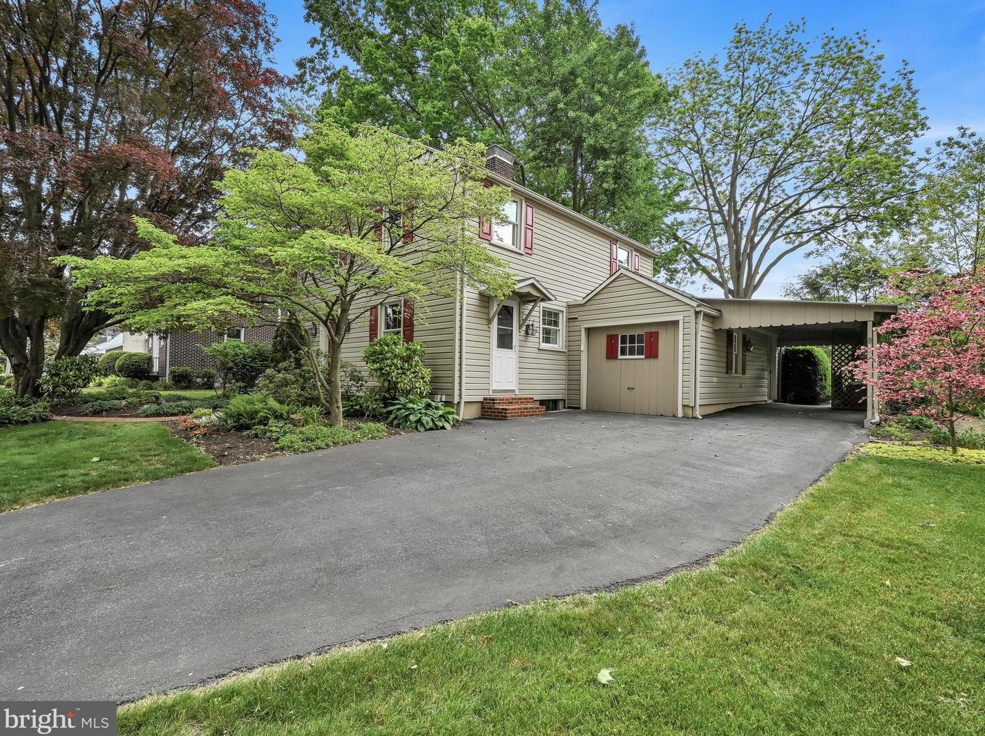 136 Chestnut St, Lebanon, PA 17042-3206