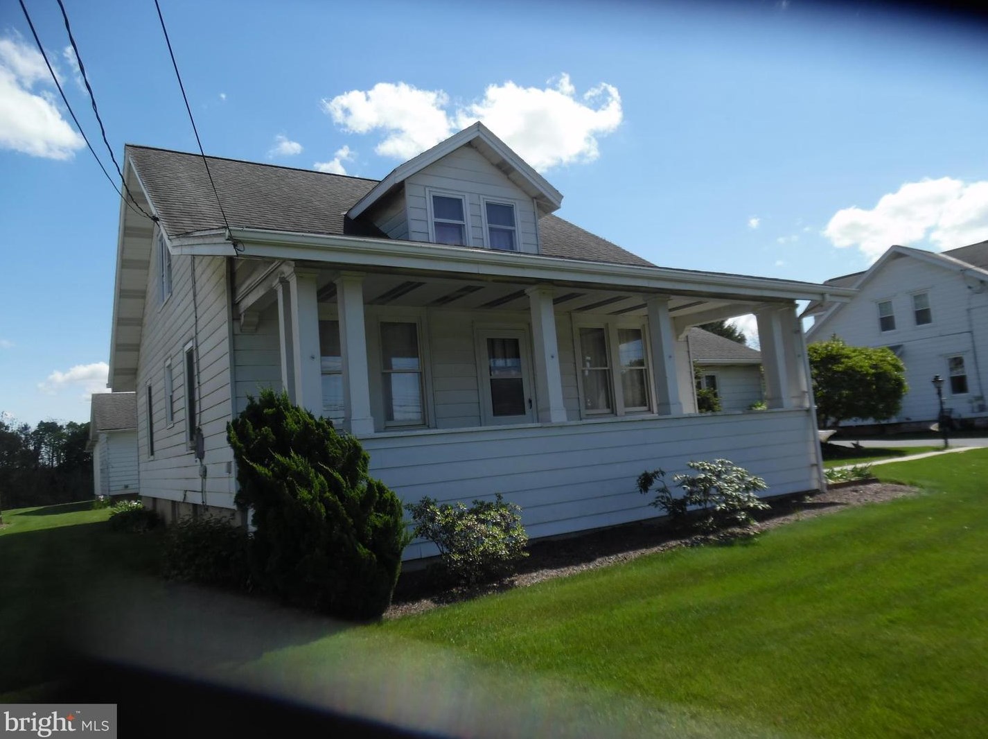 1114 Main St, Bellegrove, PA 17003-1607