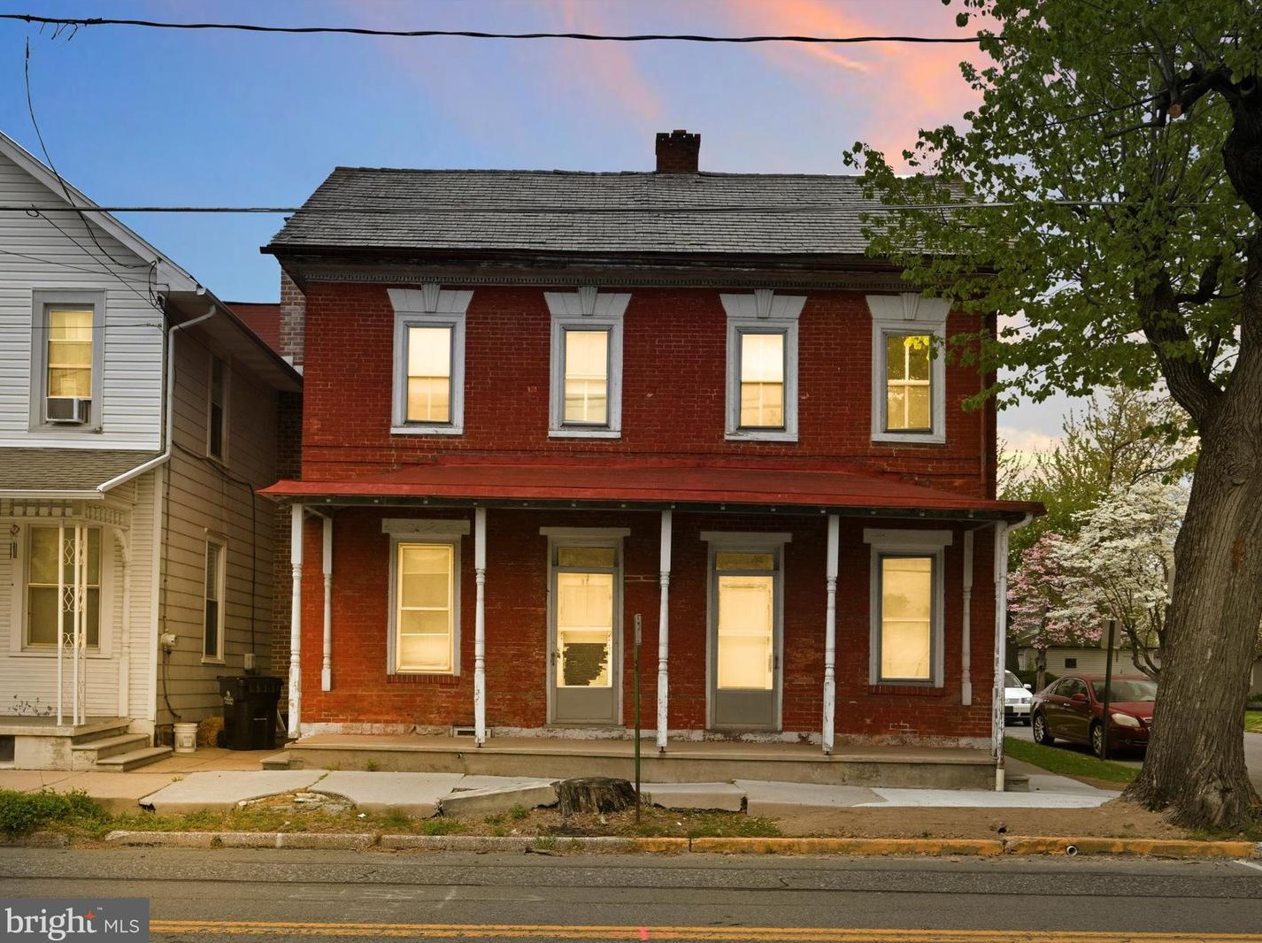 81 E Main St, Stricklerstown, PA 17073