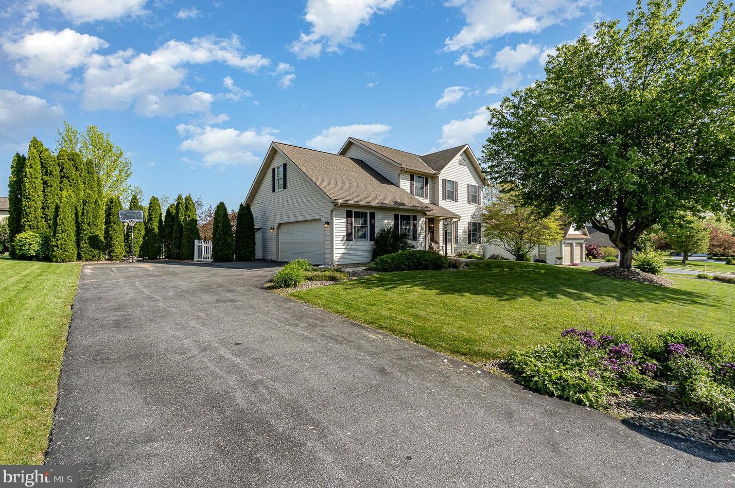 79 Norfolk Ln, Lebanon, PA 17042