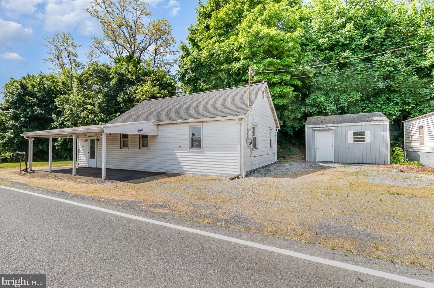 37 Old Jonestown Rd, Lebanon, PA 17046-8053