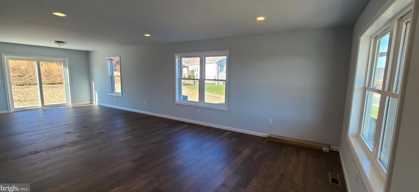 232 Gary Ave, Lebanon PA 17046-1916 exterior