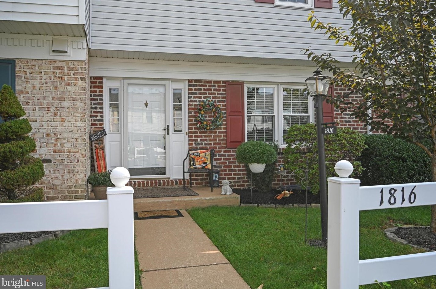 1816 Carlton Ct, Lebanon, PA 17042-5794