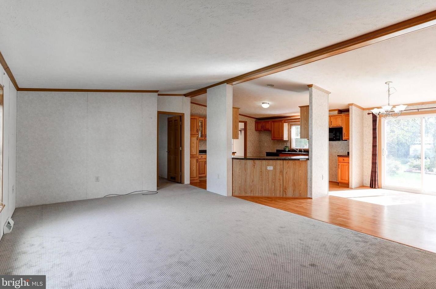 75 Bauer Dr, Lebanon, PA 17046-9233