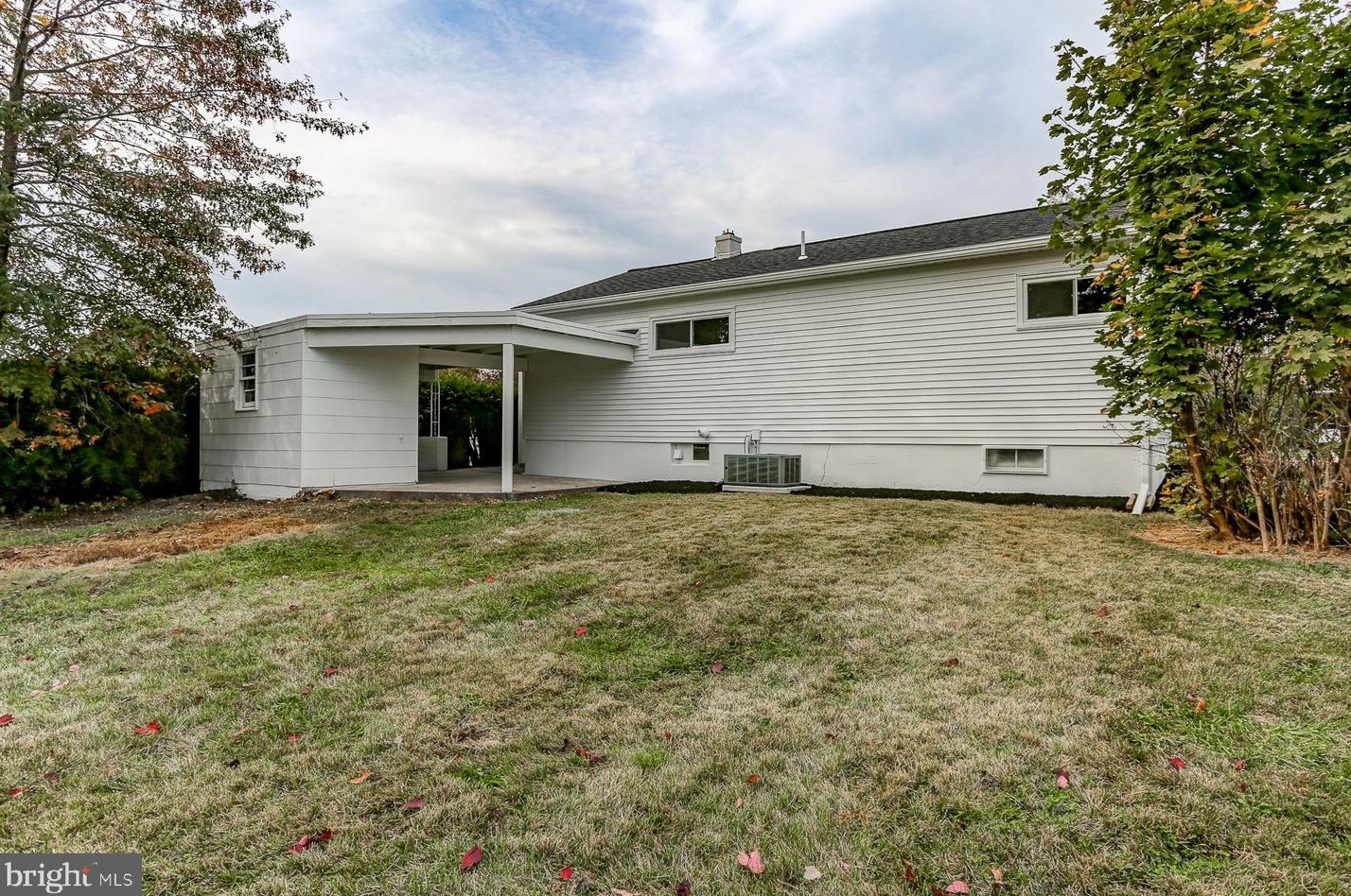 816 Guilford St, Lebanon PA  17046-3433 exterior