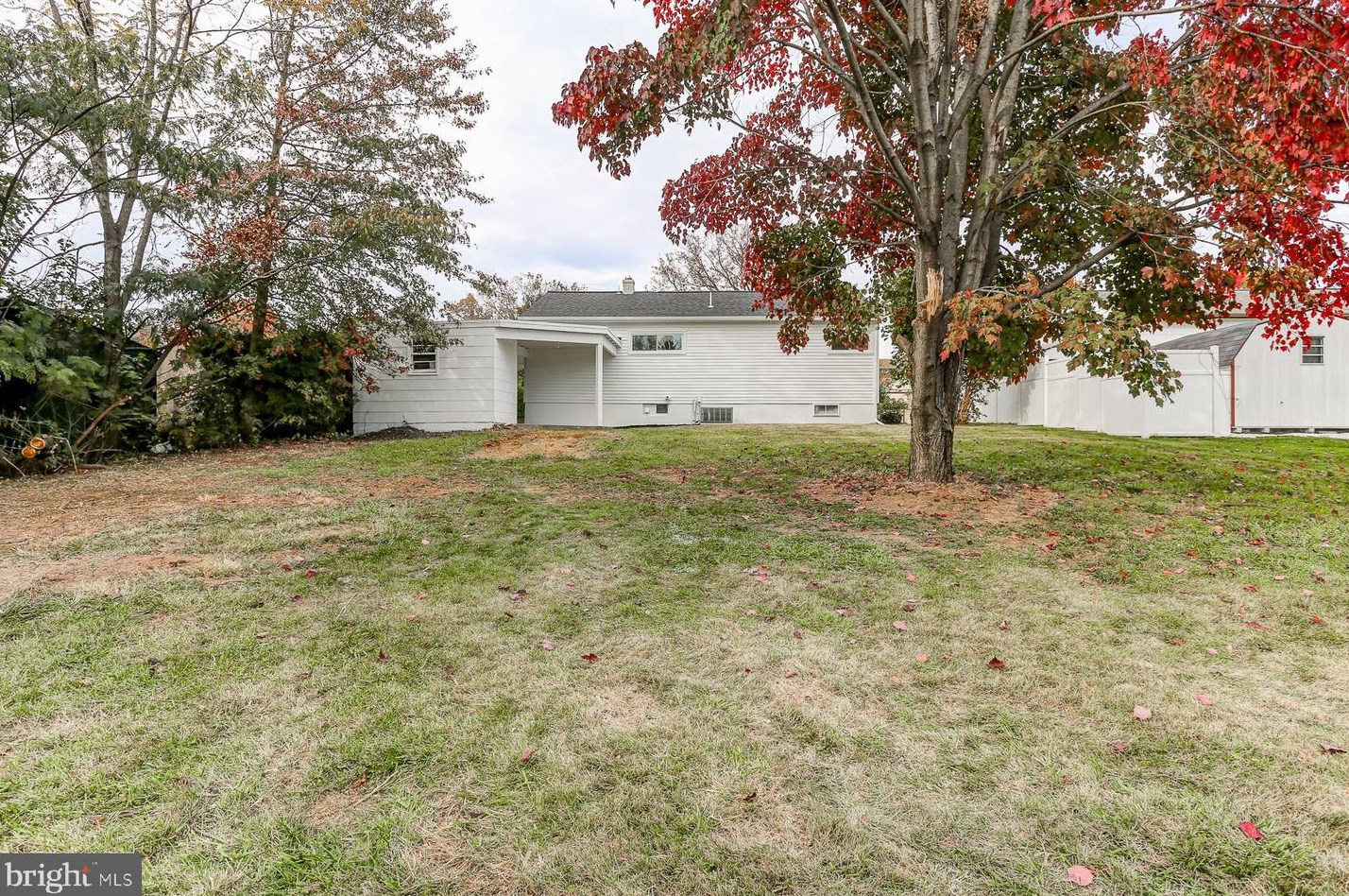 816 Guilford St, Lebanon PA  17046-3433 exterior