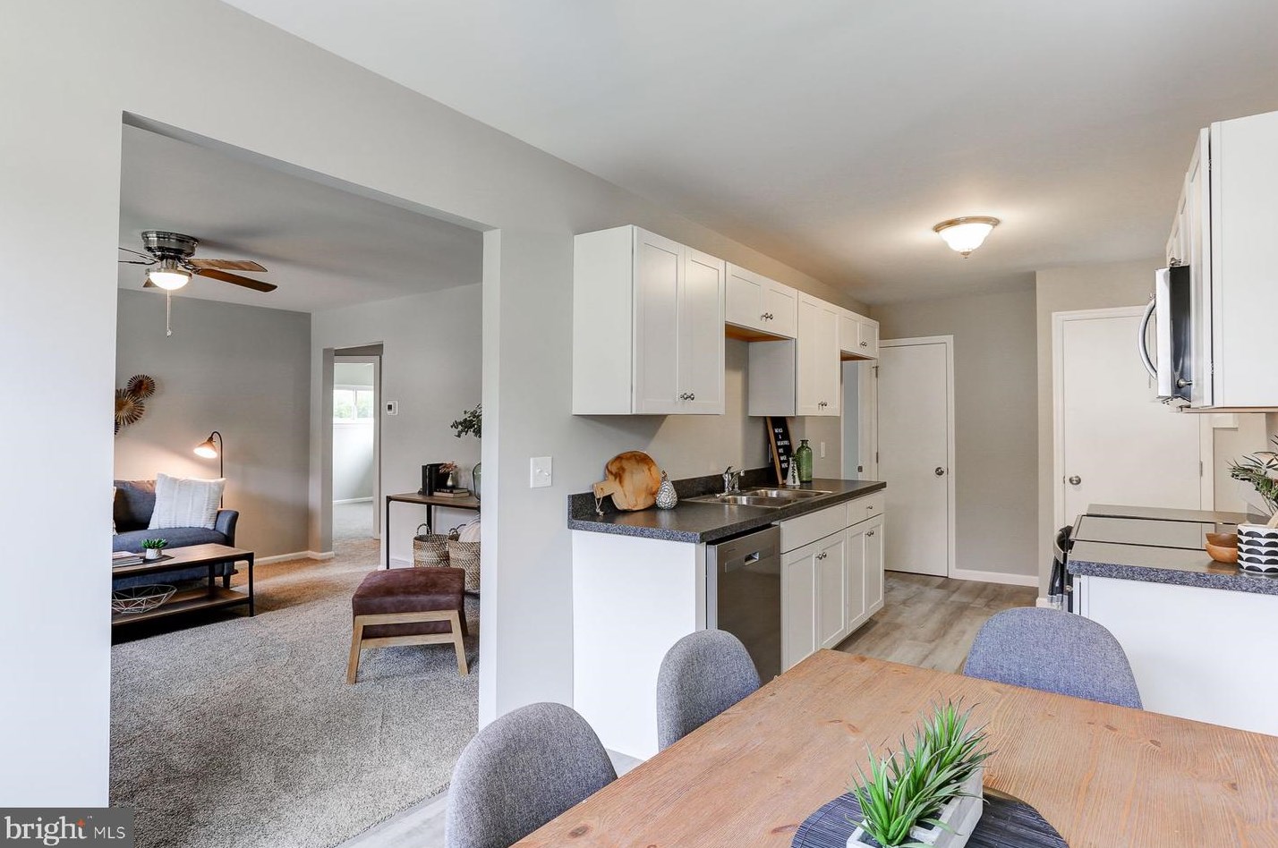 816 Guilford St, Lebanon PA  17046-3433 exterior