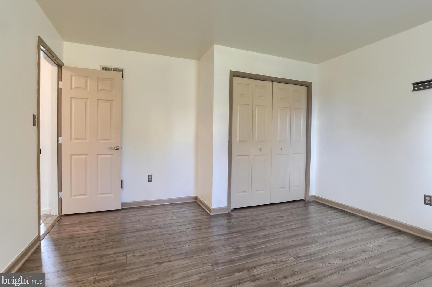 1350 Juniper St, Lebanon PA  17042-6432 exterior