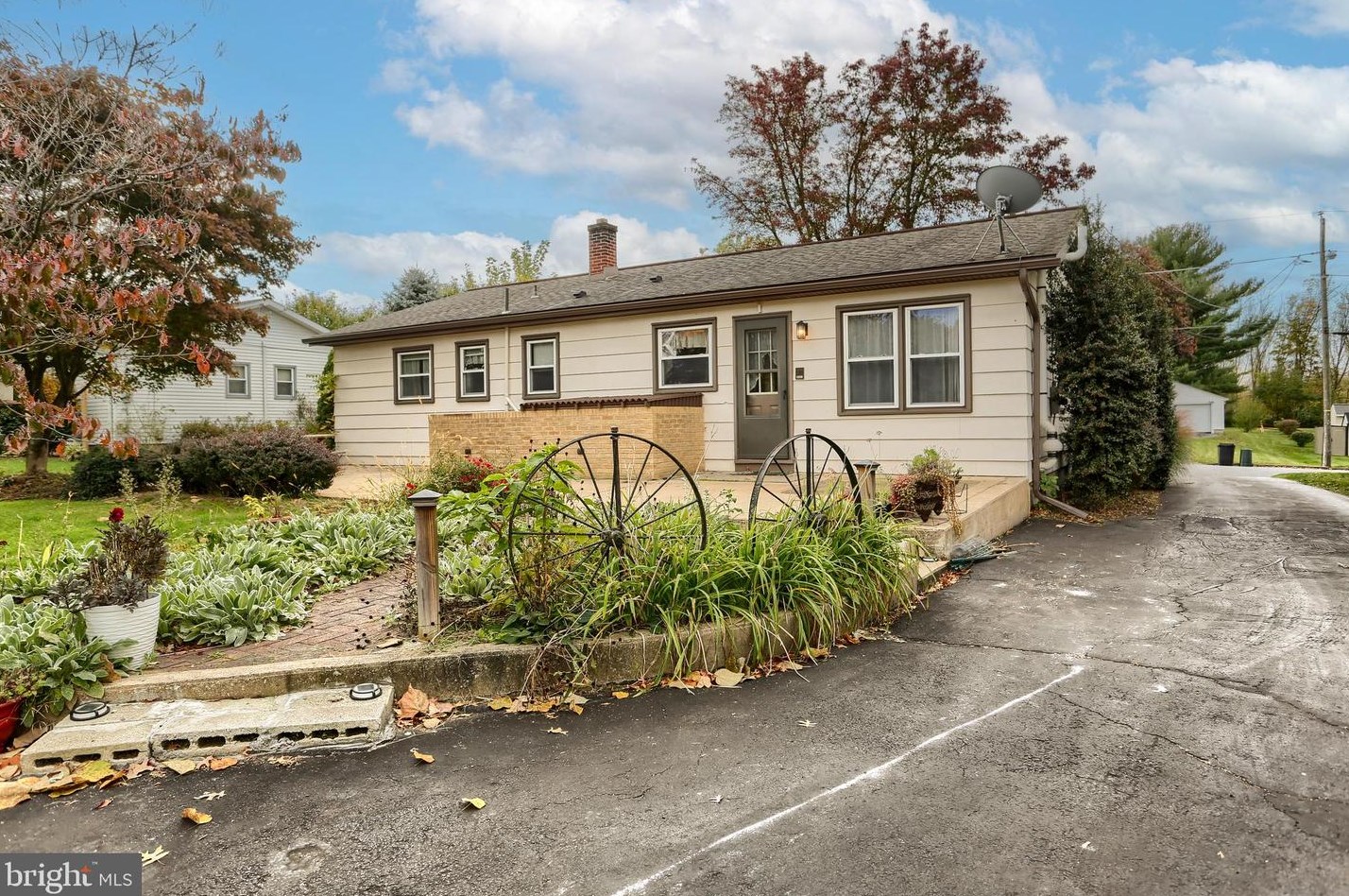 427 Locust St, Lebanon PA  17042-3114 exterior