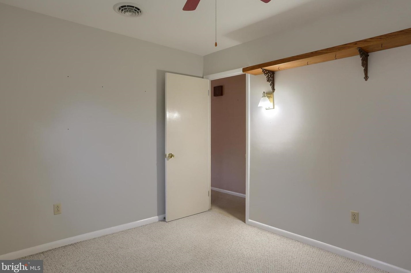 427 Locust St, Lebanon PA  17042-3114 exterior