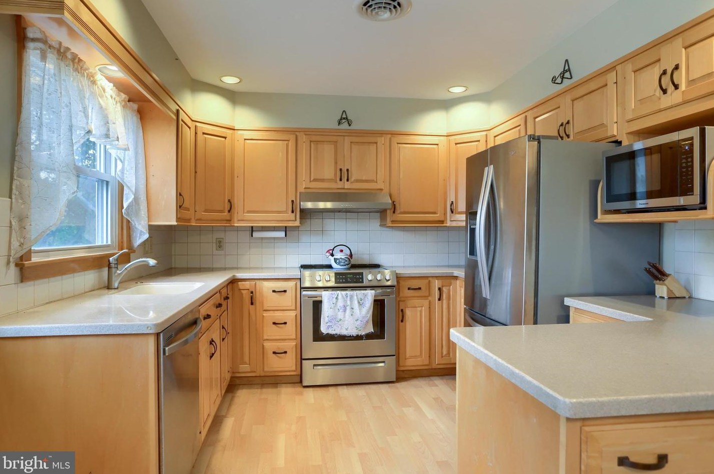 427 Locust St, Lebanon PA  17042-3114 exterior