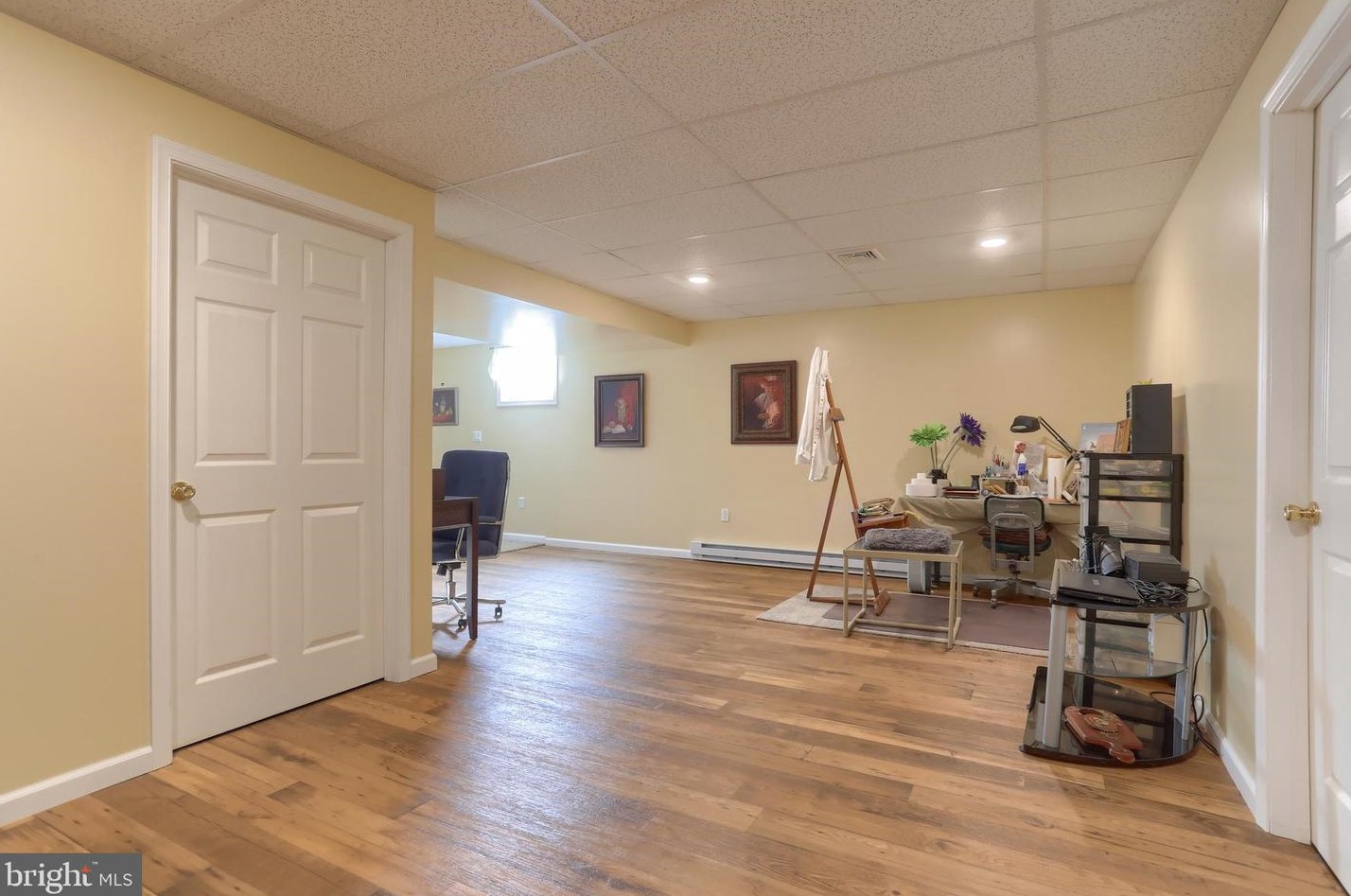 1023 English Dr, Lebanon PA  17042-9267 exterior