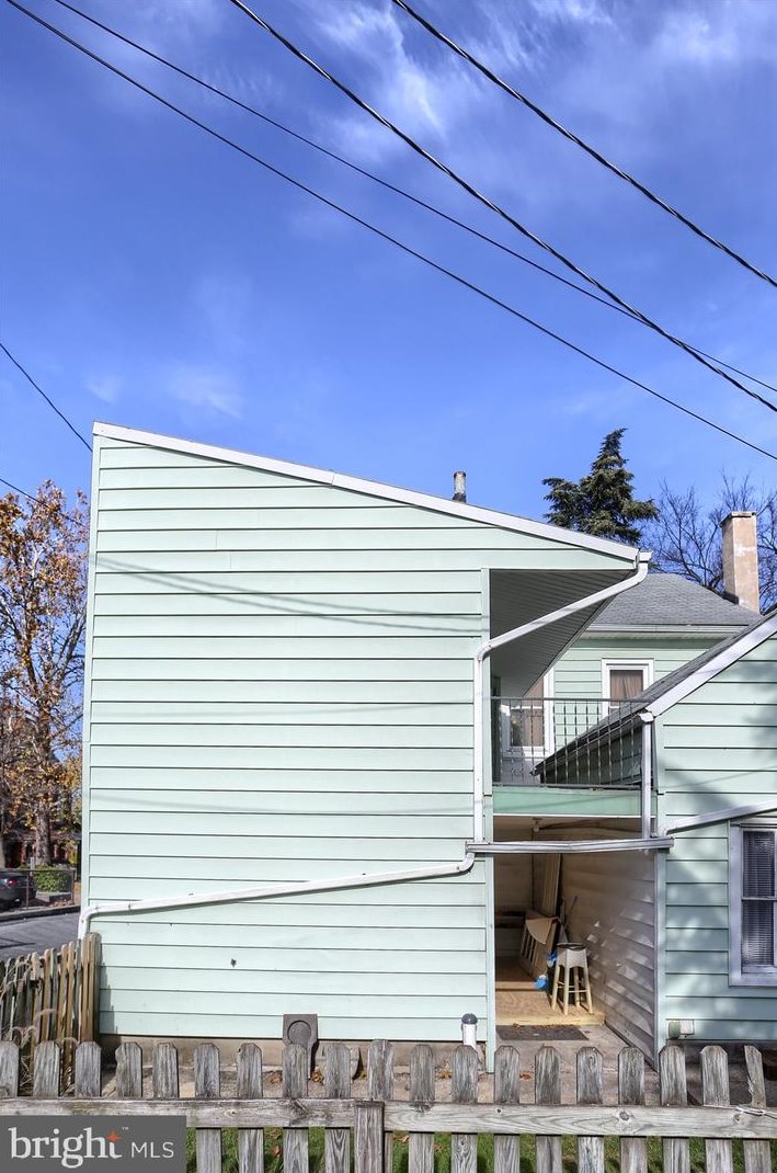 518 Chestnut St, Lebanon PA 17042-3105 exterior