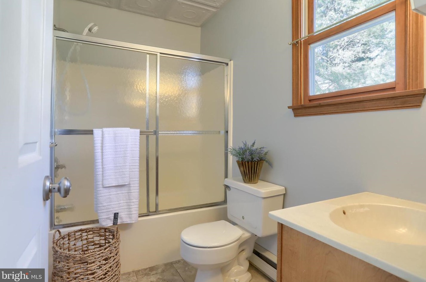 26 Middle Ave, Bordnersville PA  17038-8912 exterior