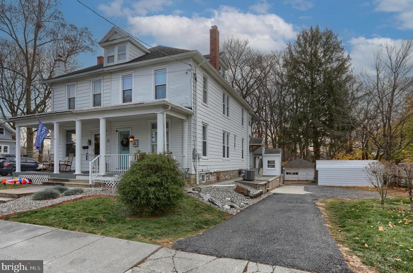44 Locust St, Lebanon, PA 17042-6365