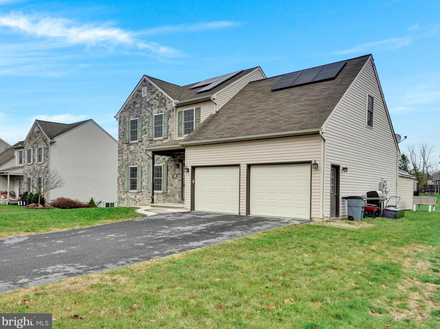 2 Oldfield Ave, Bordnersville, PA 17038