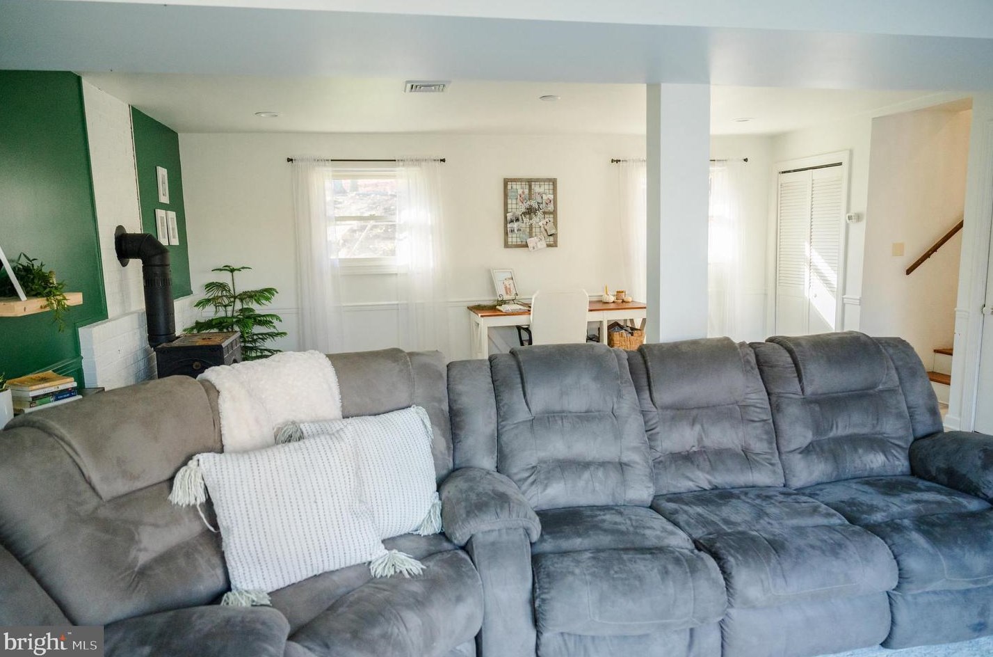 645 Aspen Ln, Lebanon PA  17042-9071 exterior