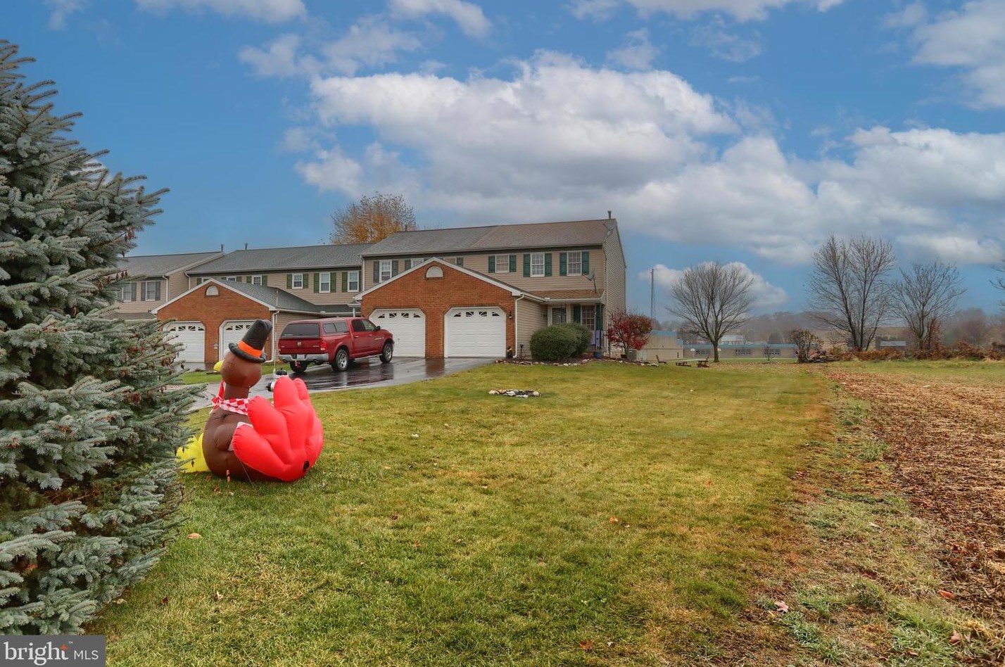 33 Penny Ln, Lebanon, PA 17046-9214