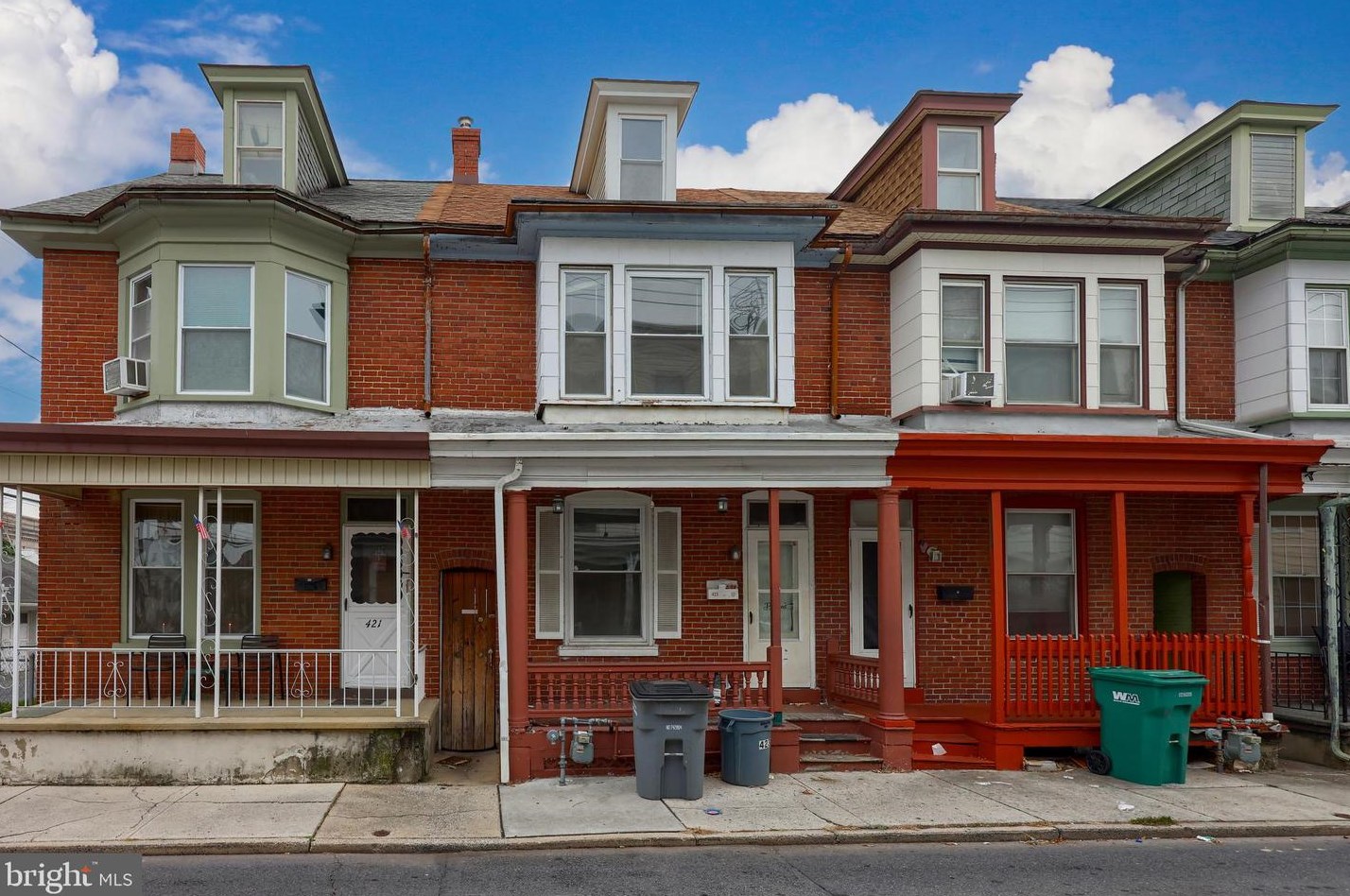 423 New St, Lebanon, PA 17046-3648