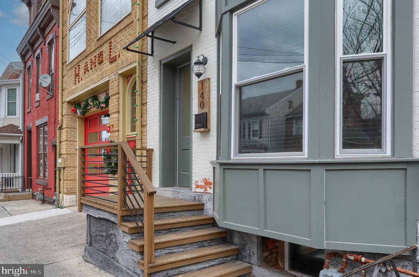 140 8th St, Lebanon PA  17042-5216 exterior