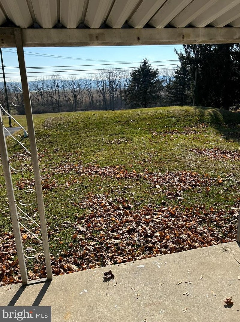 651 Greble Rd, Lebanon PA  17046-7850 exterior