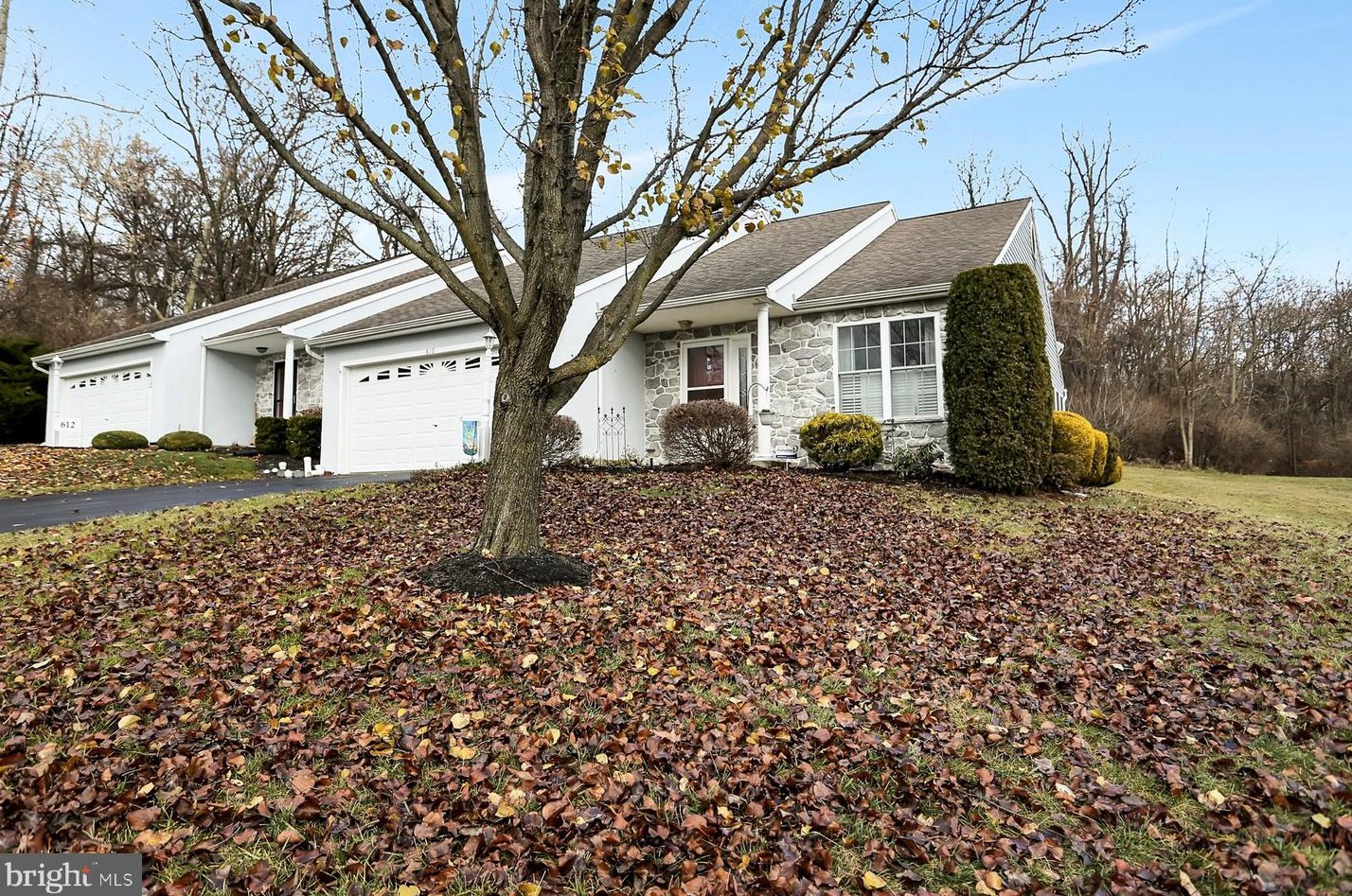 610 Raspberry Ln, Lebanon, PA 17046-4512