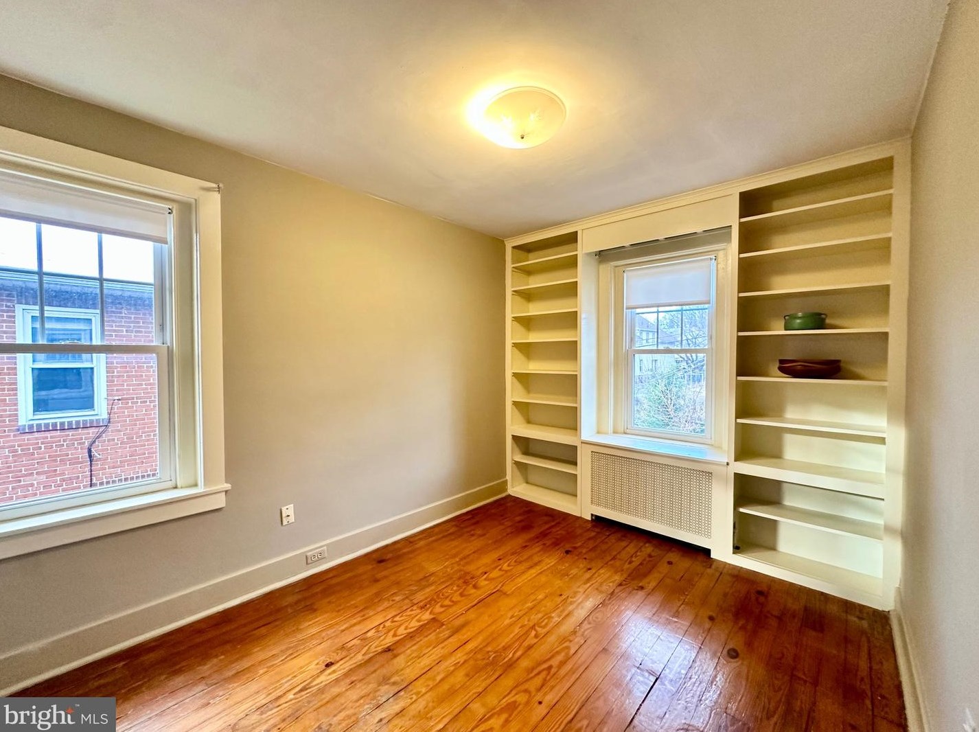 25 Hoke Ave, Lebanon PA  17042-6318 exterior