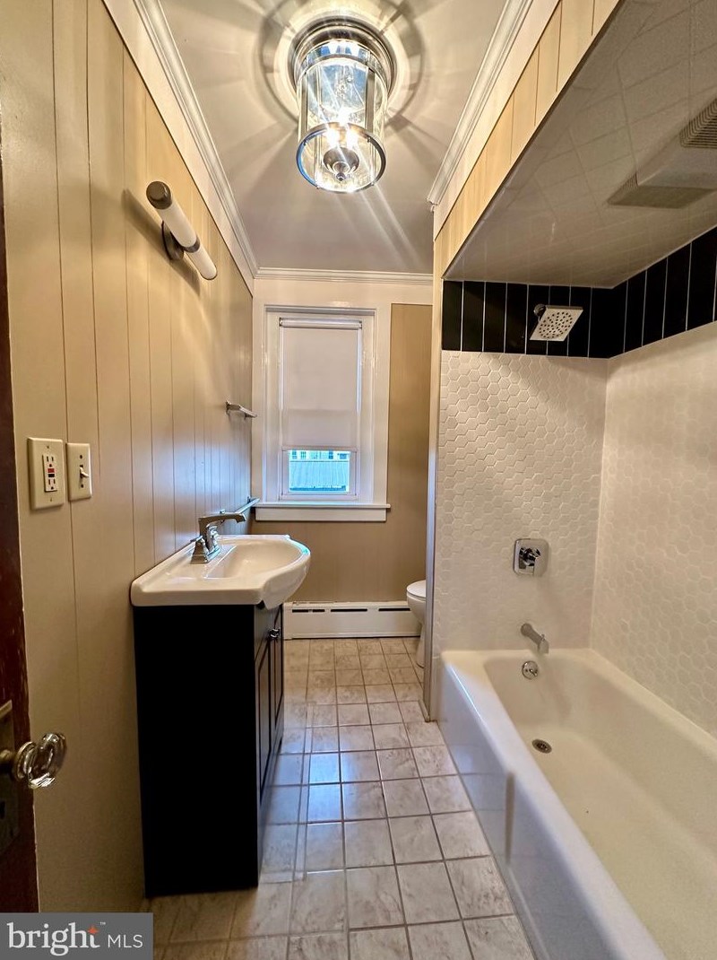 25 Hoke Ave, Lebanon PA  17042-6318 exterior