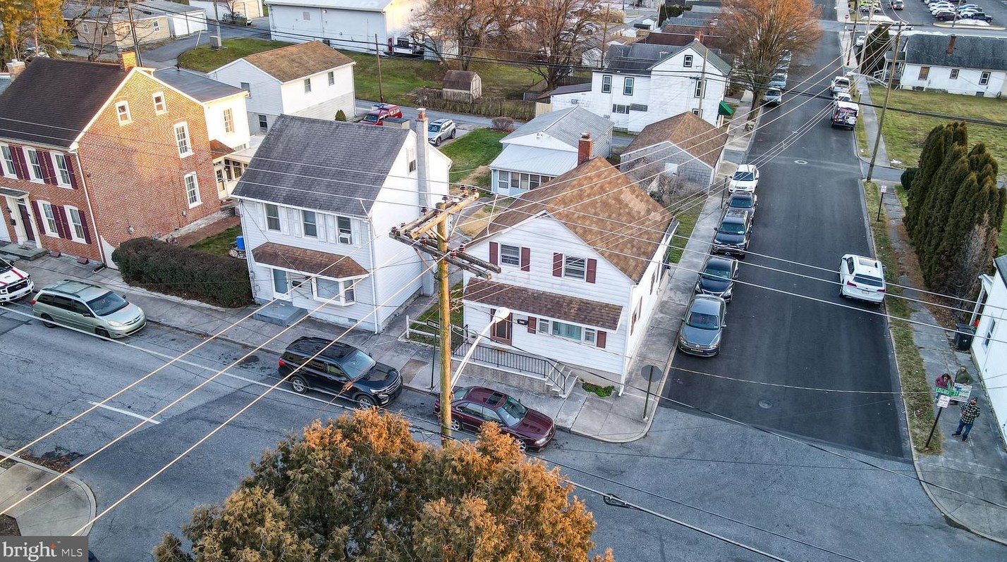 650 Locust St, Lebanon, PA 17042-6027