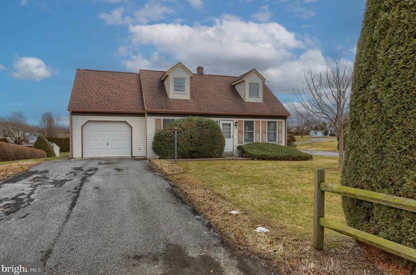 100 Mill St, Bordnersville, PA 17038-9785