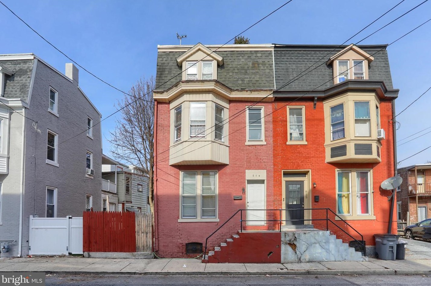 817 Church St, Lebanon, PA 17046-4736