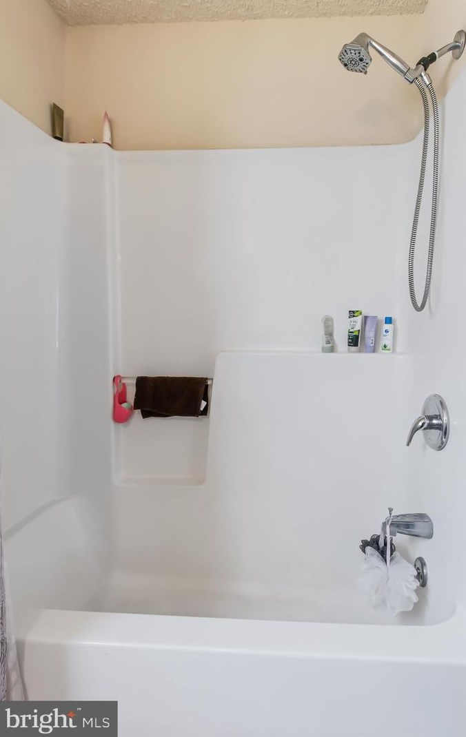 312 9 St, Lebanon PA 17042-5906 exterior