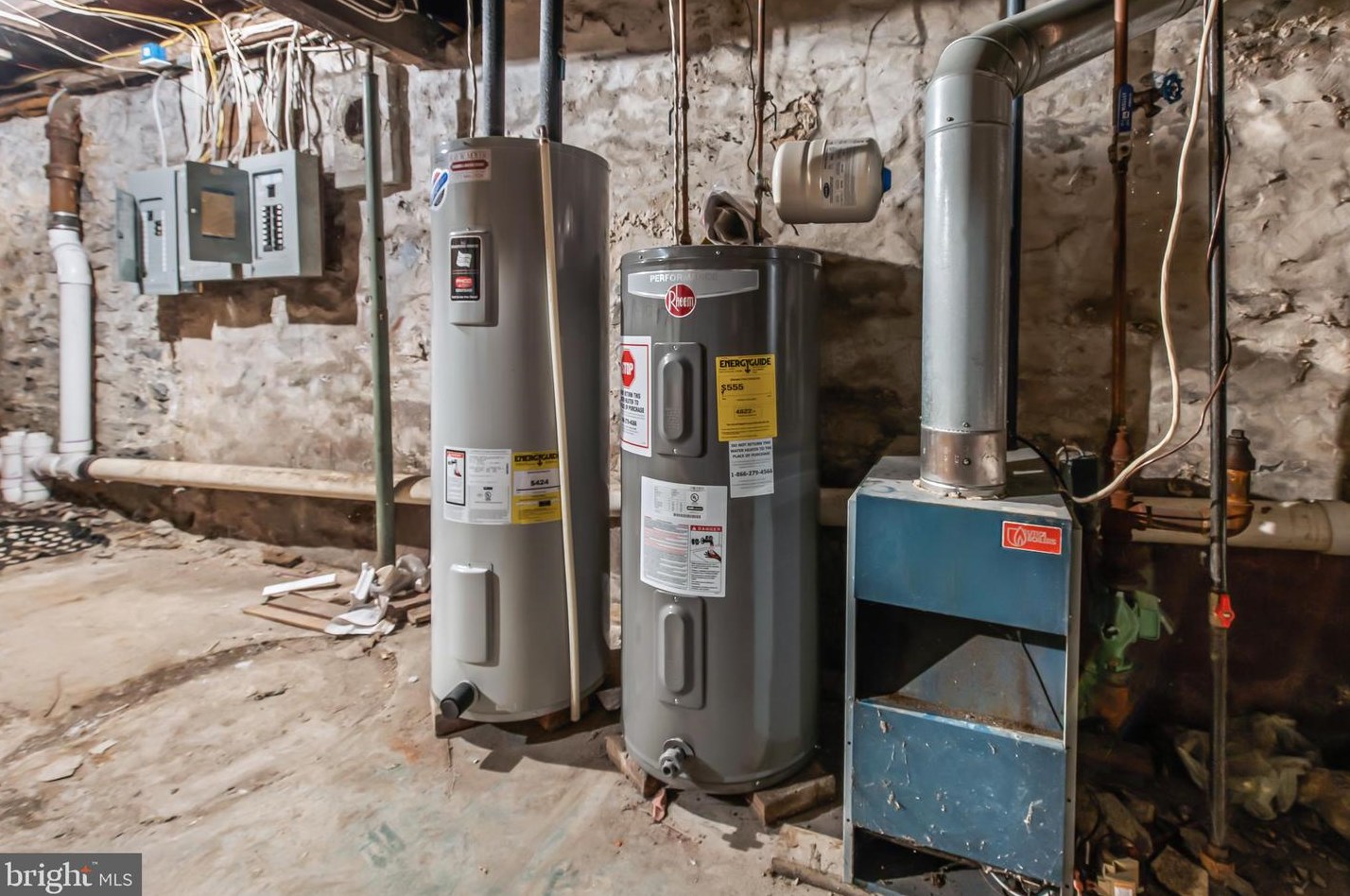 312 9 St, Lebanon PA 17042-5906 exterior