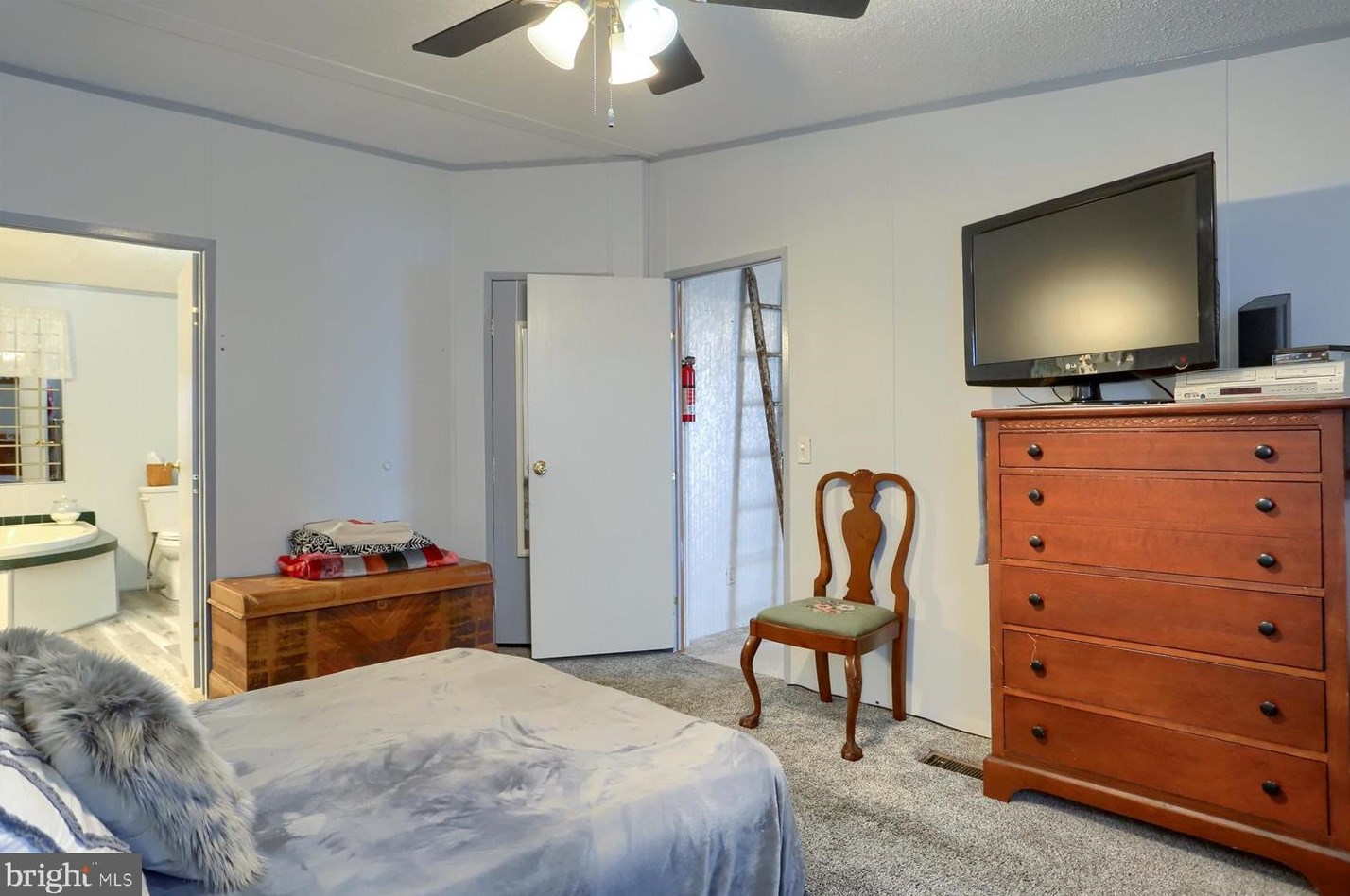 28 Green Acres Trailer Ct, Lebanon PA 17046-9222 exterior