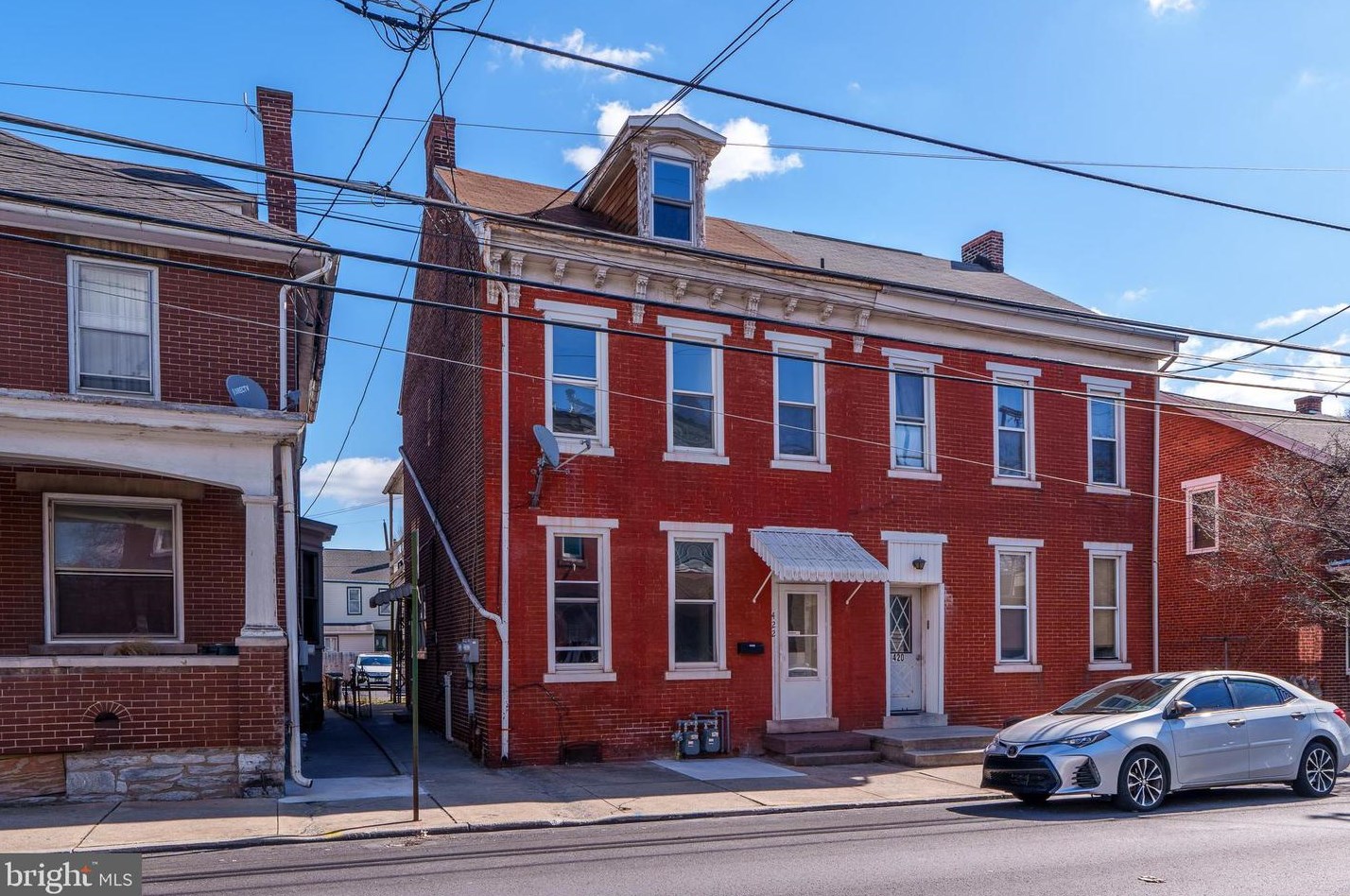 422 7th, Lebanon, PA 17046