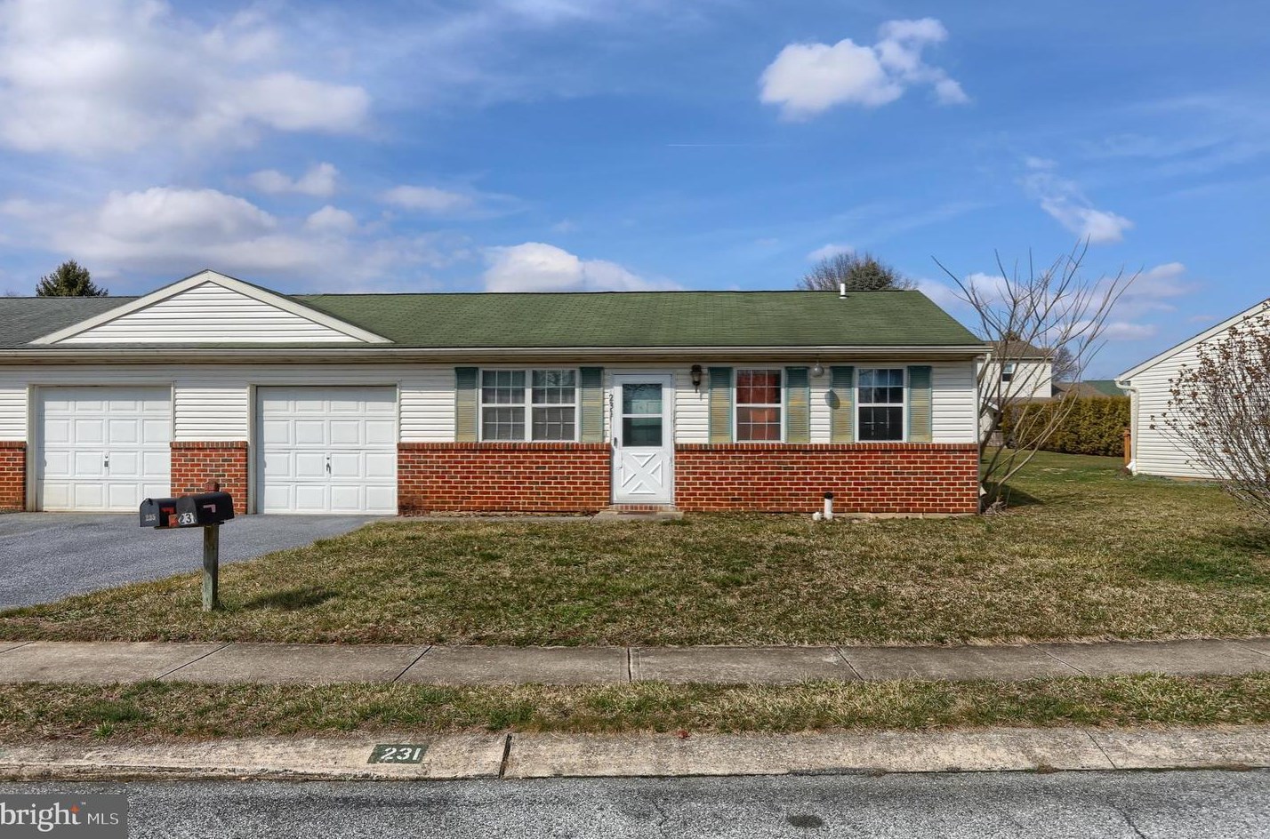 231 Center St, Lebanon, PA 17042-3218