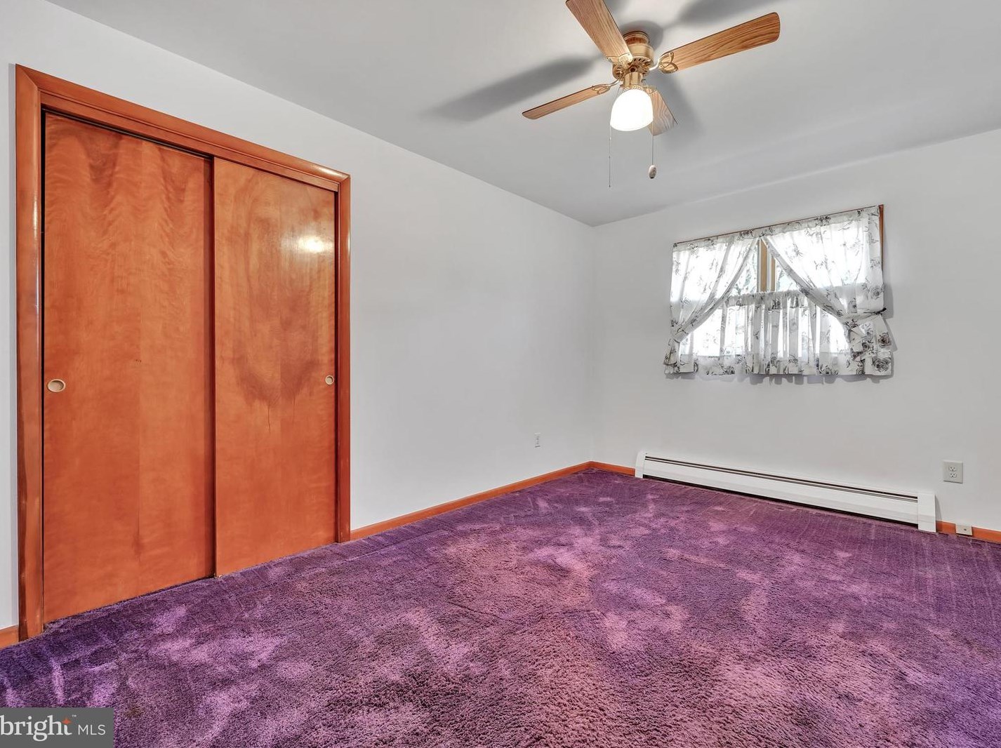 220 Cyrus St, Lebanon PA  17042-2441 exterior