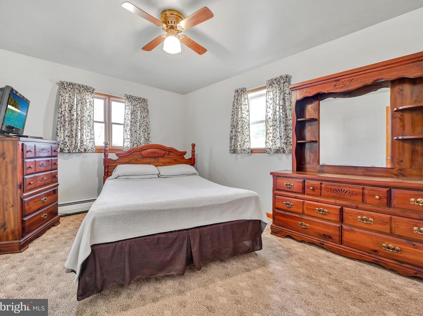 220 Cyrus St, Lebanon PA  17042-2441 exterior